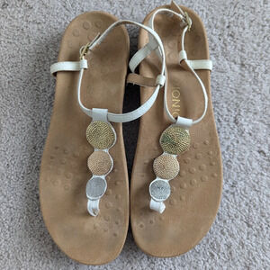 Vionic Sandals Womens 10 Lizbeth Ankle Straps White Leather Casual Buckle